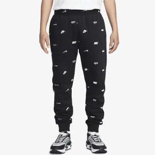 NIKE Club Fleece+ 