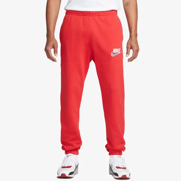 NIKE Club Fleece+ 