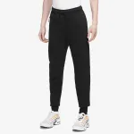 NIKE Tech Fleece 