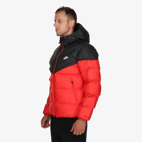 NIKE Storm-FIT Windrunner 