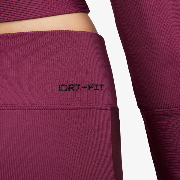 Nike Sportswear Sports Utility 