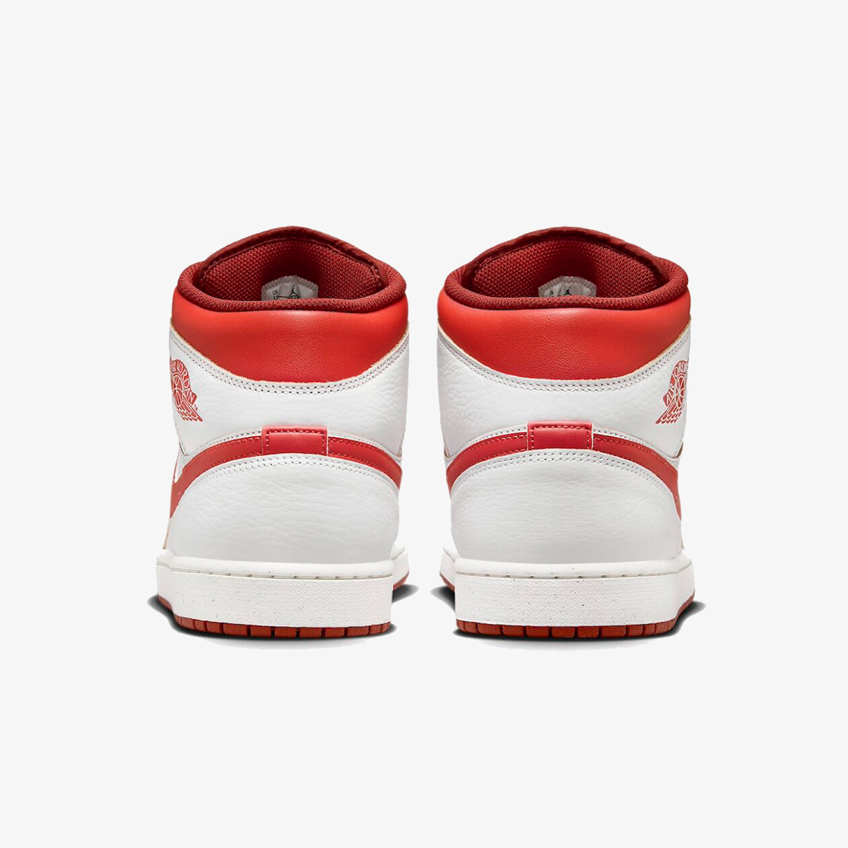 Nike AIR JORDAN 1 MID SE 