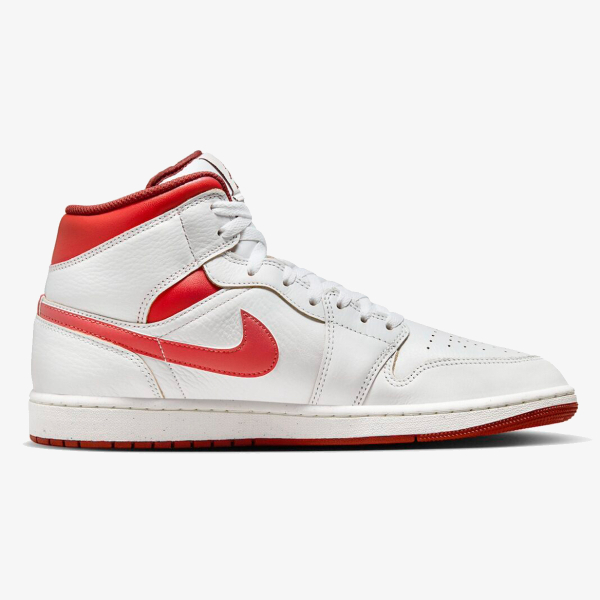 Nike AIR JORDAN 1 MID SE 