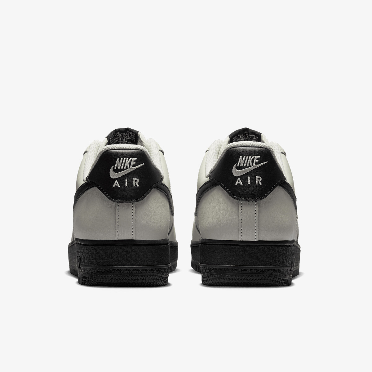 Nike Air Force 1 '07 