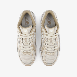 New Balance K 740 