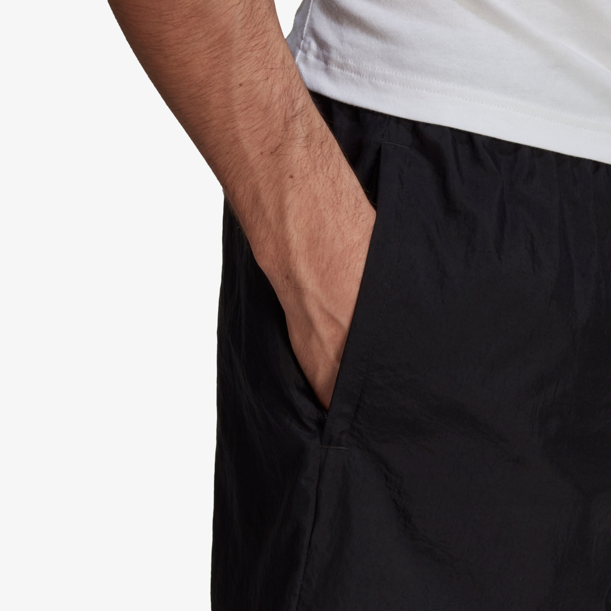 adidas Rssentials Gradient Logo Shorts 