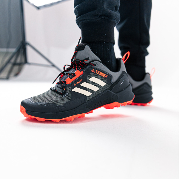 adidas Terrex Swift R3 Gore Tex 