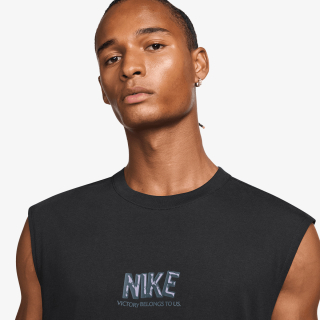Nike M NK TEE SL GYM LIFE SU25 