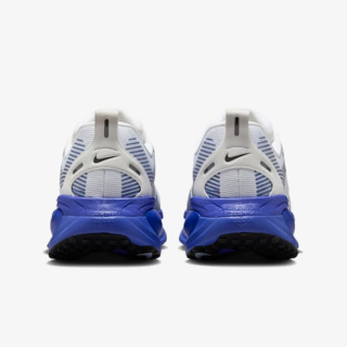 Nike NIKE VOMERO 18 