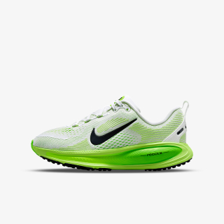Nike NIKE VOMERO 18 GS 