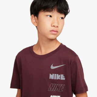 Nike Sportswear 