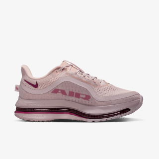 Nike Pegasus Premium 