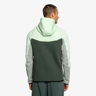 Nike Tech 
