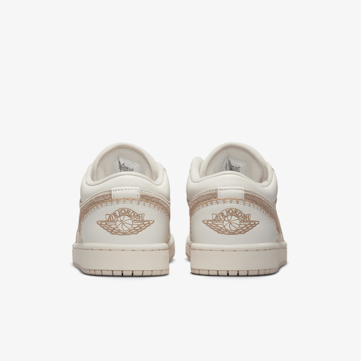 Nike WMNS AIR JORDAN 1 LOW SE 