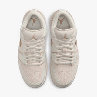 Nike WMNS AIR JORDAN 1 LOW SE 