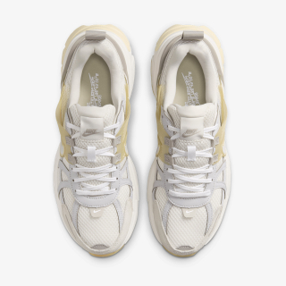 Nike W NIKE V2K RUN OPP1 