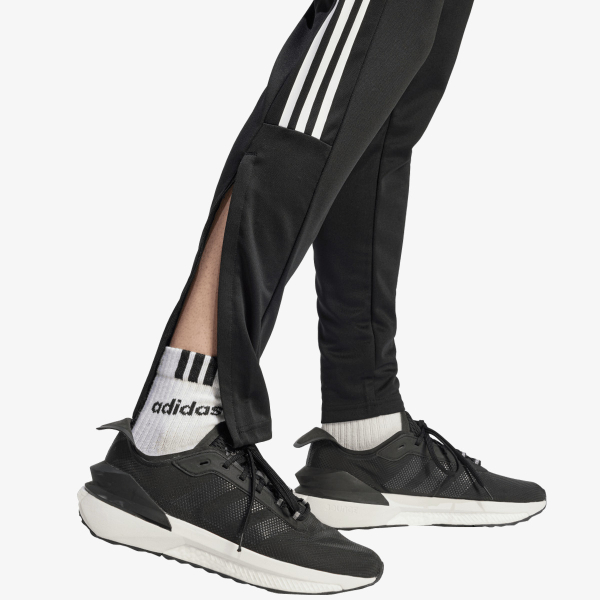 adidas Tiro 