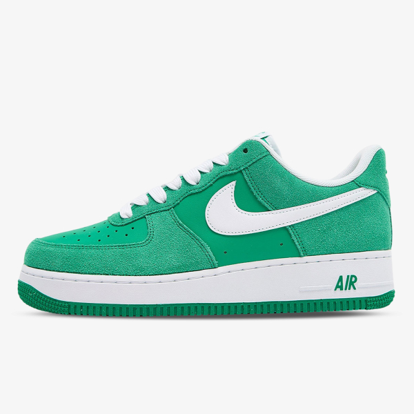 Nike AIR FORCE 1 '07 LV8 SK8 