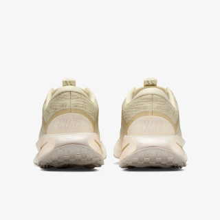 Nike WMNS NIKE MOTIVA SE 