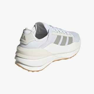 adidas AVRYN_X 