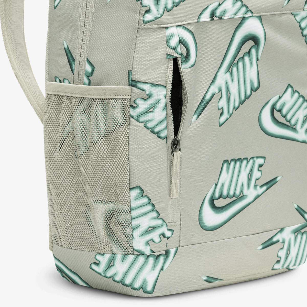 Nike Sportswear 