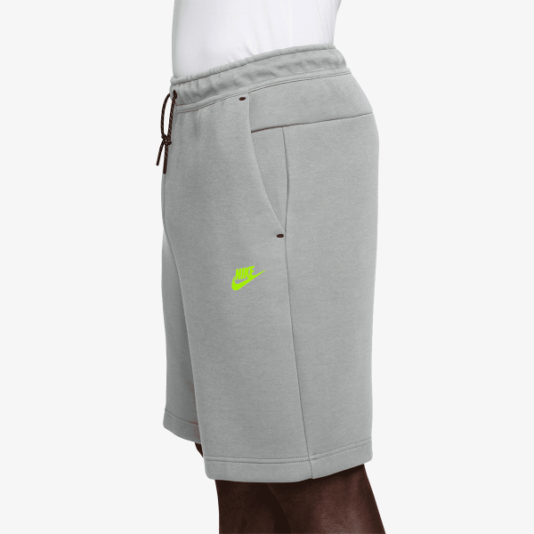 Nike Tech 