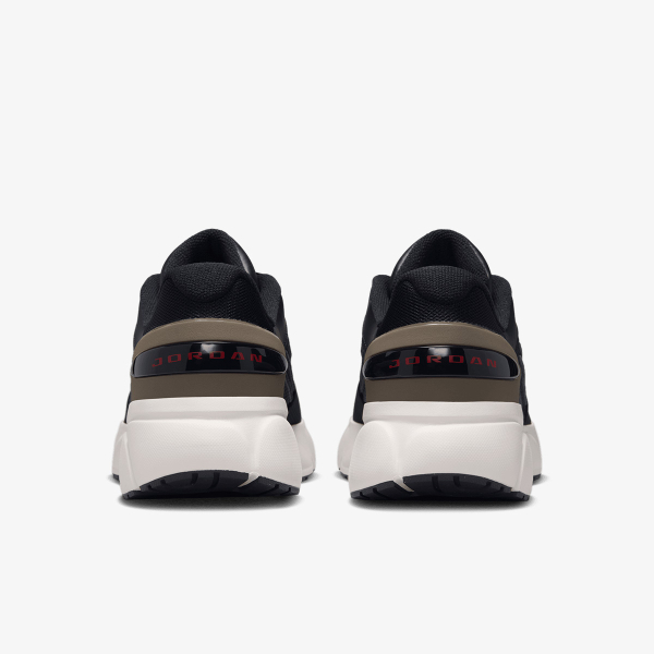 Nike JORDAN TRUNNER FLOW 