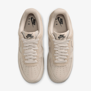 Nike WMNS AIR FORCE 1 '07 