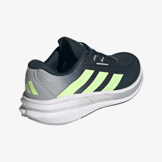 adidas QUESTAR 3 M 