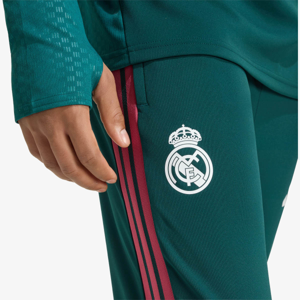 adidas REAL TR PNT 