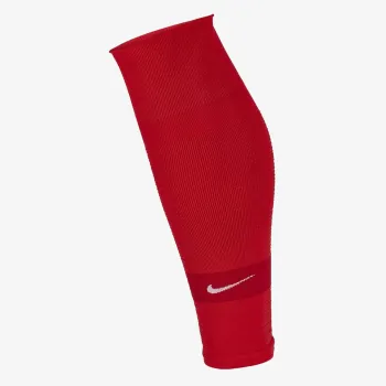 NIKE Strike 