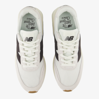 New Balance 370 