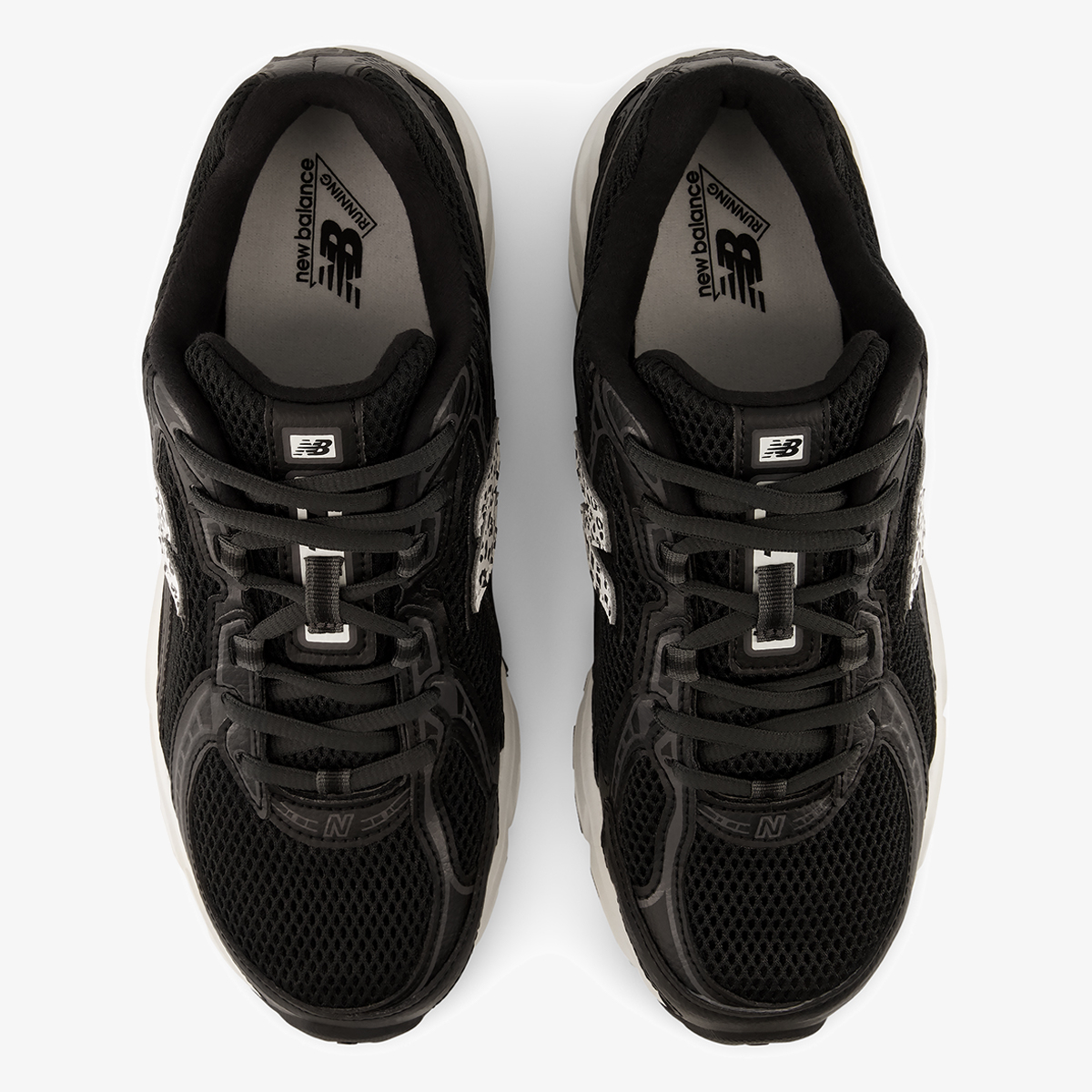 New Balance 740 