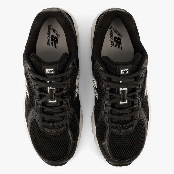 New Balance 740 