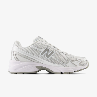 New Balance 740 