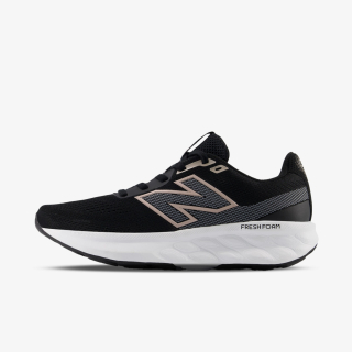 New Balance W520 